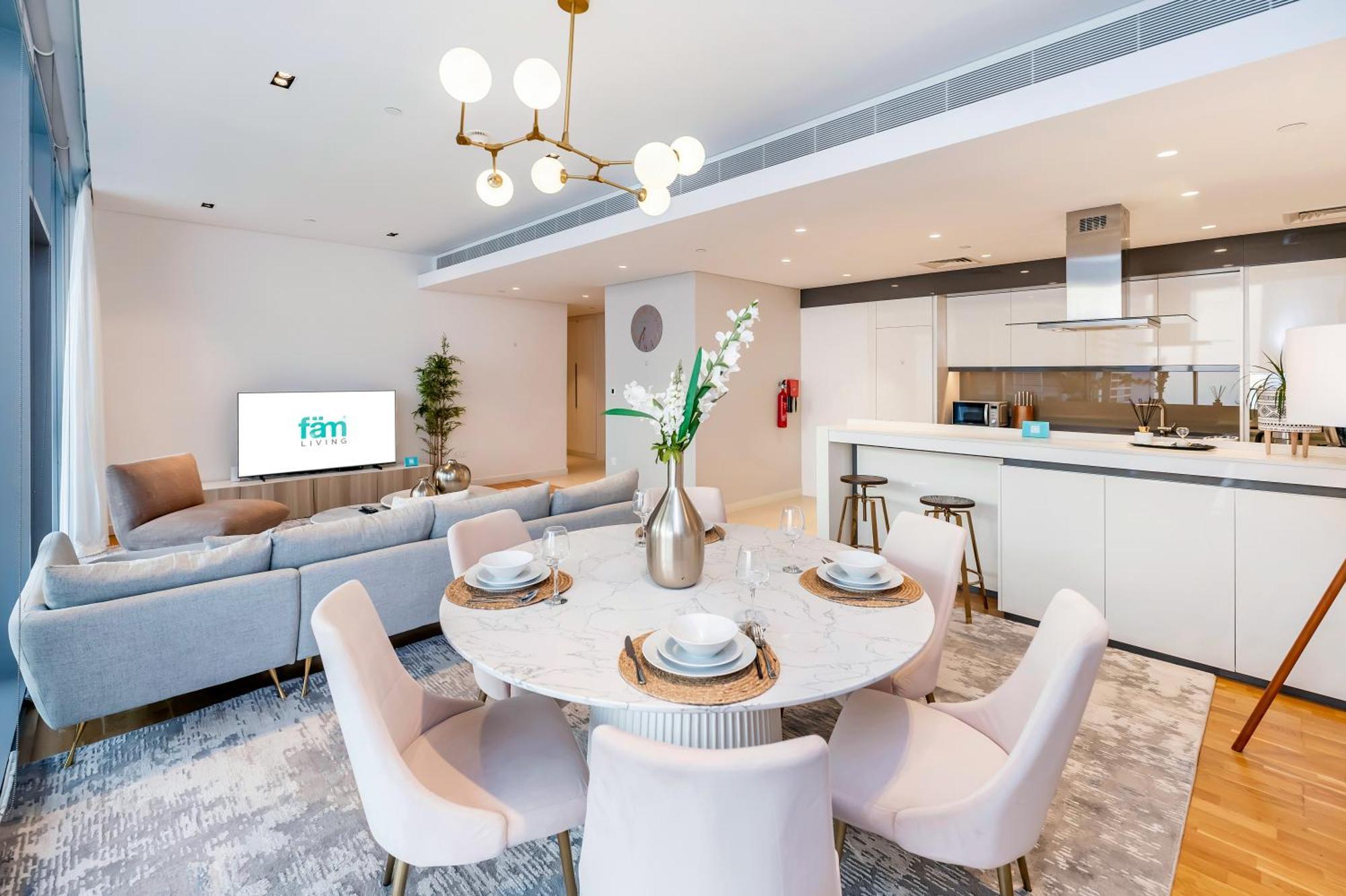 Appartamento Fam Living Bluewaters - Island Living - Ain Dubai & Sea View Esterno foto